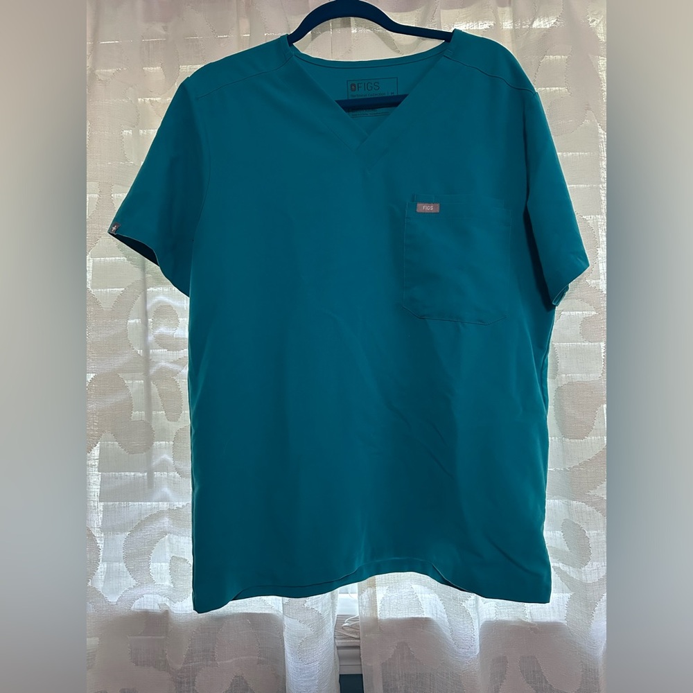Figs- Teal colored Leon 2 pocket scrub top